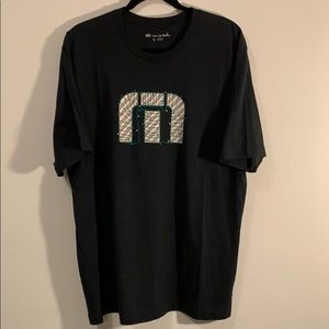 Travis Mathew Christmas T-Shirt, XL, Like New!
